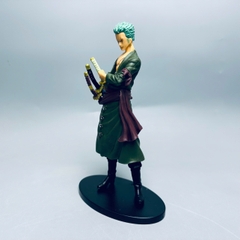 Mô Hình OnePiece zoro dáng đứng cầm kiếm siêu ngầu Cao : 18cm nặng 300g - One Piece - Bọc Túi Opp - No Box - N1-K37-T2-S8