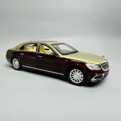 Mô Hình xe mẹc maybach nâu đồng tỉ lệ 1:24 Hợp kim có thể mở cửa - bánh sau chạy cót - Dài 21cm - rộng 9cm - cao 5cm - nặng : 1000gram - FULL BOX : box màu SKU : oto299 n3-k7-t2-s4