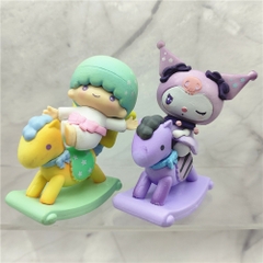 Mô hình kuromi bộ 6 kuromi cưỡi ngựa blind box - cao 9.5cm - Nặng 500gram - Bọc Túi - Hộp Màu - N3-K44-T2-S1