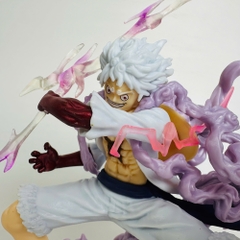 Mô Hình OnePiece Luffy gear 5 tcầm sét chiến đấu  - Cao 20cm - nặng 880gram - Phụ kiện đi kèm : 1 đảo đầu lâu trên mặt trăng có LED + 1 sét cầm tay , Figure OnePiece - Hộp Màu - N4-K5