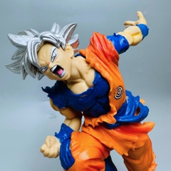Mô Hình DragonBall Songoku tóc trắng Bay - Cao 21cm - nặng 500gram - Phụ kiện : Đế - Figure DragonBall - Bọc Túi OPP - No Box - N1-K52-T1-S1