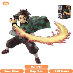 Mô hình đồ chơi - Kamado Tanjirou chiến đấu - Hiệu ứng kiếm đẹp -  Kimetsu No Yaiba - Có Hộp Đẹp - N4-K9-BL3-N1-K6-T3-S1