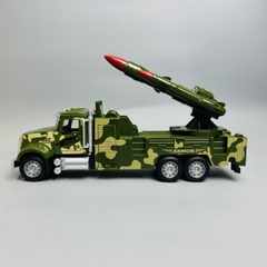 Mô Hình xe chở tên lửa tỉ lệ 1:24 Hợp kim có thể mở cửa - bánh sau chạy cót - Dài 25cm - rộng 7cm - cao 10cm - nặng : 500gram - FULL BOX : box màu SKU : oto275