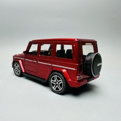 Mô Hình xe Jeep đỏ tỉ lệ 1:32 Hợp kim có thể mở cửa - bánh sau chạy cót - Dài 11.5cm - rộng 5cm - cao 5cm nặng : 200gram - FULL BOX : box màu SKU : oto208 - N3-K4-T4-S2