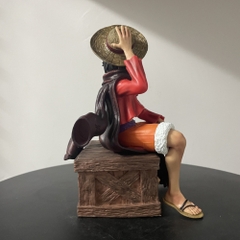 Bản Cao Cấp - Mô Hình OnePiece Luffy áo choàng ngồi thùng + tay thay thế - Cao 18cm - Nặng 600gram , Figure OnePiece - Full Box - N1-K38-T3-S2