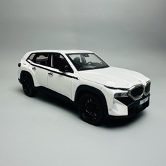Mô Hình xe bmw trắng 1:24 Hợp kim - Có tiếng - đèn pha sáng - Chạy cót - Dài 22cm - rộng 9cm - cao 7cm - nặng ~ 1000gram - FULL BOX : box màu SKU : oto256 - N3-K6-T2-S1