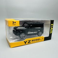 Mô Hình xe Mẹc G63 màu Đen - tỉ lệ 1:36 Hợp kim có thể mở cửa - bánh sau chạy cót  - Dài 12cm - rộng 5cm - cao 5cm nặng : 200gram - FULL BOX : box màu - SKU : OTO29 - N3-K4-T5-S2