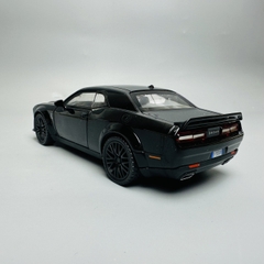 Mô Hình xe mustang đen 1:32 Hợp kim - Có tiếng - đèn pha sáng - Dài 15cm - rộng 7cm - cao 4cm - nặng ~ 500gram - FULL BOX : box màu SKU : oto258 n3-k1-t5-s3