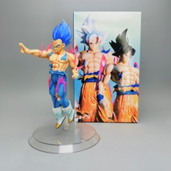Mô Hình Dragon Ball Vegeta tóc xanh cởi trần chỉ tay Cao 20cm Nặng 200gram - Figure DragonBall - Có Hộp Màu - N1-K37-T1-S7