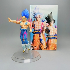 Mô Hình Dragon Ball Vegeta tóc xanh cởi trần chỉ tay Cao 20cm Nặng 200gram - Figure DragonBall - Có Hộp Màu