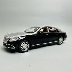 Mô Hình xe mẹc maybach đen xám tỉ lệ 1:24 Hợp kim có thể mở cửa - bánh sau chạy cót - Dài 21cm - rộng 9cm - cao 5cm - nặng : 1000gram - FULL BOX : box màu SKU : oto298 - K63-T3-S3