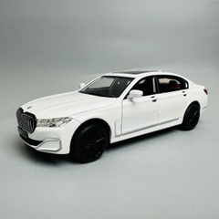 Mô Hình xe bmw trắng tỉ lệ 1:24 Hợp kim có thể mở cửa - bánh sau chạy cót - Dài 22cm - rộng 9cm - cao 6cm - nặng : 1200gram - FULL BOX : box màu SKU : oto291 - N3-K7-T1-S3