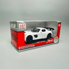Mô Hình xe mẹc amg trắng tỉ lệ 1:32 Hợp kim có thể mở cửa - bánh sau chạy cót - Dài 15cm - rộng 7cm - cao 4.5cm - nặng : 400gram - FULL BOX : box màu SKU : oto304 n3-k2-t5-s1