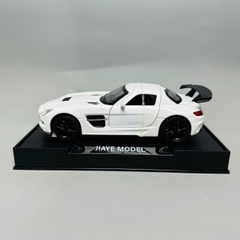Mô Hình xe mẹc amg trắng tỉ lệ 1:32 Hợp kim có thể mở cửa - bánh sau chạy cót - Dài 15cm - rộng 7cm - cao 4.5cm - nặng : 400gram - FULL BOX : box màu SKU : oto304 n3-k2-t5-s1
