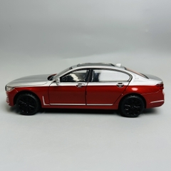 Mô Hình xe bmw đỏ trắng tỉ lệ 1:24 Hợp kim có thể mở cửa - bánh sau chạy cót - Dài 22cm - rộng 9cm - cao 6cm - nặng : 1000gram - FULL BOX : box màu SKU : oto290 - N3-K2-T4-S2