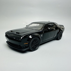 Mô Hình xe mustang đen 1:32 Hợp kim - Có tiếng - đèn pha sáng - Dài 15cm - rộng 7cm - cao 4cm - nặng ~ 500gram - FULL BOX : box màu SKU : oto258 n3-k1-t5-s3