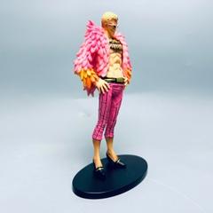 Mô Hình OnePiece doflamingo dáng đứng siêu ngầu Cao : 18cm nặng 300g - One Piece - Bọc Túi Opp - No Box - N1-K37-T2-S9