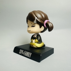 Mô Hình spy family Becky Blackbell lắc đầu - cao 13cm - ngang 9cm - dọc 7cm - nặng 200gram + Có BOX - N3-K23-T3-S1