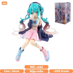 Mô Hình Hatsune Miku Ngồi Tóc xanh váy hồng - Cao 14cm - nặng 100gram - Figure Miku - Có hộp màu - N1-K31-T2-S1