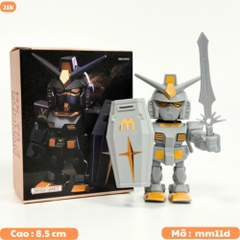 Mô Hình Robot dáng đứng màu xám . Cao 8.5cm , nặng 100gram - SKU : mm11d - ( Vat : G873-79 ) - K107-T2-S12
