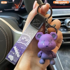 Móc khóa gấu Bearbrick màu Tím - Dây móc dài : 11cm - mô hình gấu Bearbrick Cao : 5.5cm - Nặng 50gram - No Box : Bọc túi OPP n3-t3