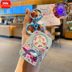 Móc Khóa gạt xoay xanh dương nhạt kỳ lân ( Có Đèn ) - Dài 6.3cm , Rộng 4.5cm - Nặng 50gram - SKU: moc286d - (Vat: MK001) - K76-T4-S5