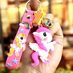 móc khóa kì lân hồng - Dây móc dài : 10.5cm - Mô Hình Cao : 4cm dài 7cm - Nặng : 50gram - No Box : bọc túi OPP - N3-K13-T3-S3
