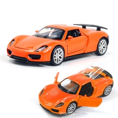 Mô Hình Ferrari màu cam - tỉ lệ 1:36 Hợp kim có thể mở cửa - bánh sau chạy cót - Dài 12cm - rộng 5cm - cao 4cm - nặng : 100gram - FULL BOX : box màu SKU : oto110 - N3-K3-T1-S2