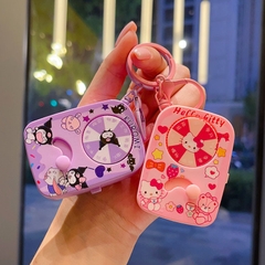 Móc Khóa gạt xoay tím kuromi ( Có Đèn ) - Dài 6.3cm , Rộng 4.5cm - Nặng 50gram - SKU : moc286a K76-T6-S11