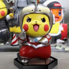 Mô Hình Pokemon pikachu cosplay Ultra Man dáng đứng - Cao 10cm - nặng 300gram - Figure pokemon - No box - K9-T2-S8