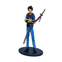 Mô Hình OnePiece Law dáng đứng cầm kiếm siêu ngầu Cao : 18cm nặng 300g - One Piece - Bọc Túi Opp - No Box - N1-K37-T2-S7