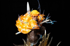 Mô Hình Kimetsu No Yaiba Zenitshu chiến đấu có led siêu đẹp cao 35cm - Figure Kimetsu No Yaiba - Có hộp màu - N4