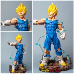 Mô Hình Dragon Ball Vegeta chiến đấu siêu ngầu có 2 đầu thay thế có led + 2 tay thay thế cao 47cm nặng 3.5kg7  - Figure DragonBall - Có hộp màu