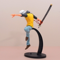 Mô Hình OnePiece Law chiến đấu siêu ngầu 24cm nặng 320g - One Piece - No box - N4-K6