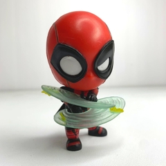 Mô hình Deadpool chiến đấu - Cao 10cm - nặng 100gram + Phụ kiện đi kèm : 2 kiếm hiệu ứng + Full Box - có hộp màu