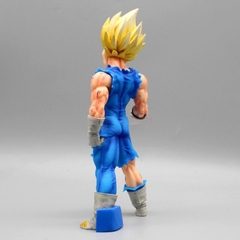 Mô Hình Dragon Ball Vegeta Majin chiến đấu - cao 20cm - nặng 200gram + Phụ kiện : 1 đế kẹp chân + Bọc túi Nilon - Figure DragonBall - có hộp màu - N1-K21-T2-S2