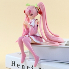 Mô Hình Hatsune Miku Hồng Ngồi - Cao 14cm - nặng 100gram - Figure Miku - có hộp màu - N1-K56-T2-S2