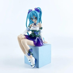 Mô Hình Hatsune Miku ngồi tóc xanh váy tím - Cao 14cm - nặng 100gram - Figure Miku - Có Hộp màu K30-T1-S5