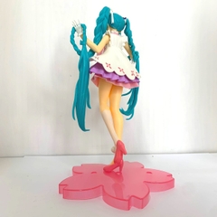 Mô Hình Hatsune Miku cầm tóc - Cao 19cm - nặng 180gram - Figure Miku - Có Hộp màu - N1-K35-T1-S1