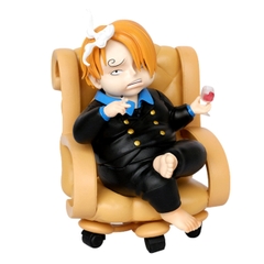 Mô Hình OnePiece Sanji béo ngồi ghế - Cao 18cm - nặng 1kg - Phụ kiện : 1 thuốc lá + 1 ly rượu cầm tay - Figure OnePiece - Có Hộp