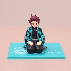 Mô hình Demon Slayer Kamado Tanjirou Cao 9cm - nặng 180gram - Phụ kiện : Đế -  Kimetsu No Yaiba - Có Hộp màu