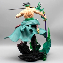 Mô Hình OnePieceZoro Tam kiếm - Cao 32cm - Rộng 21cm - nặng 1kg8 - Phụ Kiện : 3 kiếm + 3 đầu , Figure OnePiece -  có hộp màu - N1-K49-T5-S2