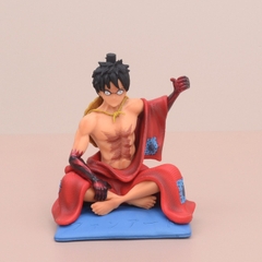 Mô Hình OnePiece Luffy Wano ngồi cầm kiếm - 10cm - rộng 8cm - nặng 180gram - Phụ kiện : kiếm + Đế - Figure OnePiece - Có Hộp - N1-K47-T3-S2