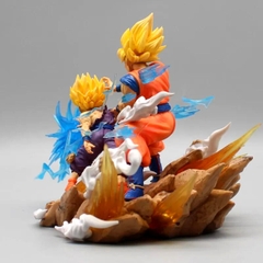 Mô hình DragonBall Goku và Gohan đại chiến cell bọ hung - Cao 13cm - rộng 20cm - nặng 410gram - Dragon Ball - Có Hộp màu - N1-K25-T4-S2