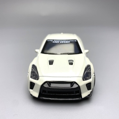 Mô Hình xe NISSAN GTR tỉ lệ 1:43 Hợp kim có thể mở cửa - bánh sau chạy cót - Dài 10cm - cao 3cm - nặng 200gram - Figure Oto - FULL BOX : box màu - SKU : oto20 số 18