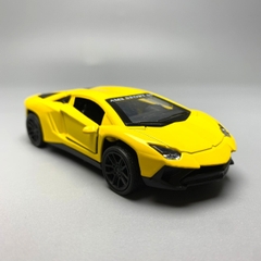 Mô Hình xe Lamborghini Huracan Vàng tỉ lệ 1:43 Hợp kim có thể mở cửa - bánh sau chạy cót - Dài 10cm - cao 3cm - nặng 200gram - Figure Oto - FULL BOX : SKU : OTO15 số 6