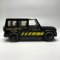 Mô Hình xe Mec AMG G63 tỉ lệ 1:43 Hợp kim có thể mở cửa - bánh sau chạy cót - Dài 10cm - cao 5cm - nặng 250Gram - Figure Oto - FULL BOX - Box Màu - SKU : oto14 số 15