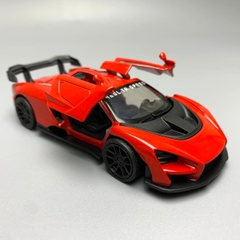 Mô Hình xe Maclaren Đỏ tỉ lệ 1:43 Hợp kim có thể mở cửa - bánh sau chạy cót - Dài 10cm - cao 3cm - nặng 200gram - Figure Oto - FULL BOX