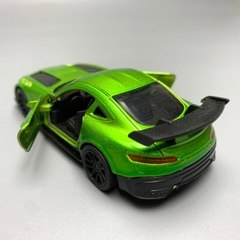 Mô Hình xe Mercedes AMG GTR Màu Xanh Lá Cây tỉ lệ 1:43 Hợp kim có thể mở cửa - bánh sau chạy cót - Dài 10cm - cao 3cm - nặng 200gram - Figure Oto - FULL BOX : box màu số19