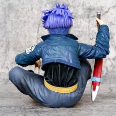 Mô Hình DragonBall Trunks ngồi cầm kiếm - Cao 14cm - rộng 11cm - nặng 480gram - Phụ kiện : 1 Kiếm - Figure DragonBall - Có Hộp màu - N4-K14